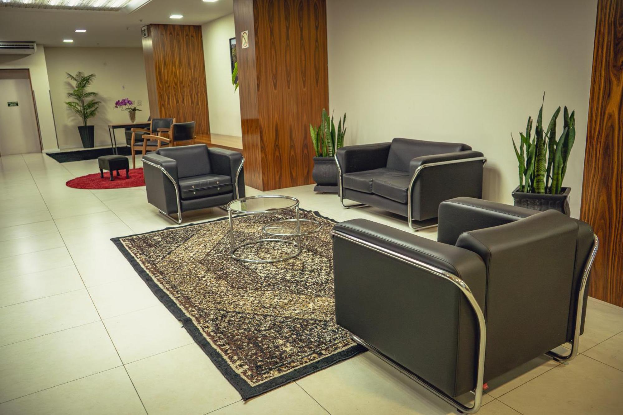 Nacional - Proximo Ao Complexo Hospitalar Santa Casa E Ufrgs 3* Porto Alegre