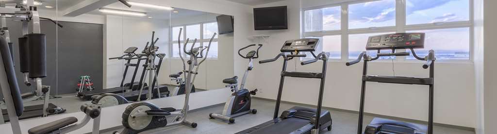Nacional - Proximo Ao Complexo Hospitalar Santa Casa E Ufrgs 3* Porto Alegre